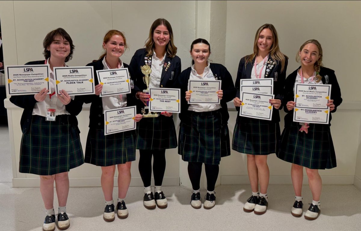 L to R: Lillian Candebat, Eliana Candebat, Colette Bergeron, Sophia Mangano, Melia Piediscalzo, Raquel Martinez